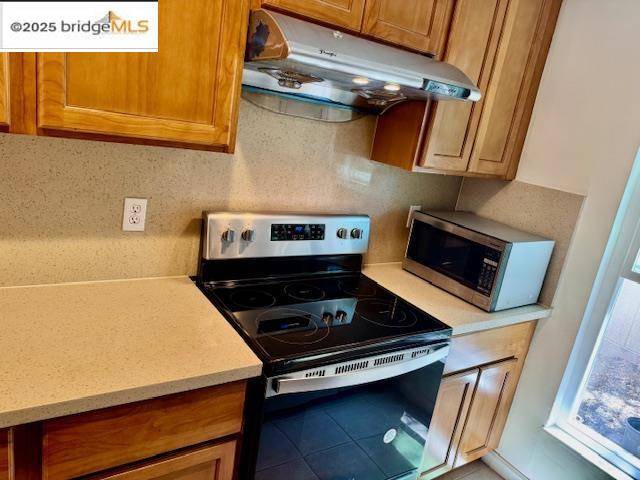 Moraga, CA 94556,651 Moraga Rd
