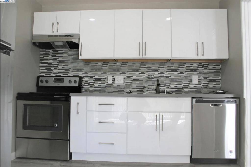 Oakland, CA 94611,3815 Harrison St