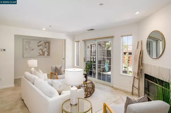 Benicia, CA 94510,302 Columbia Cir