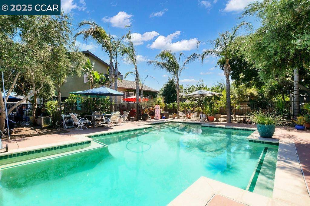 1050 Woodglen, Oakley, CA 94561