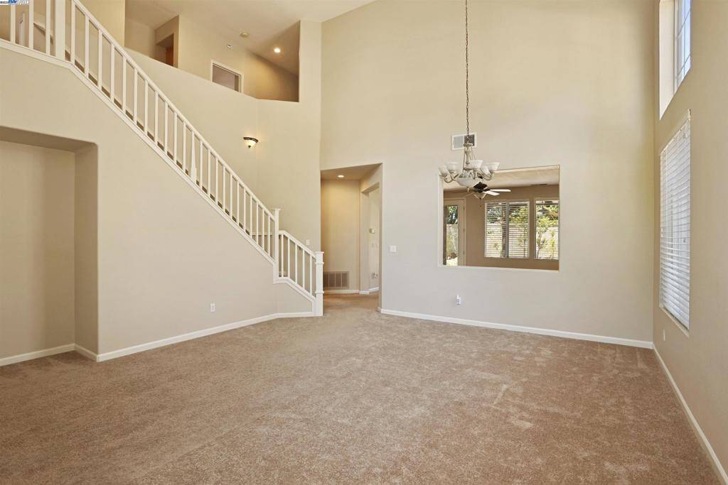 Tracy, CA 95376-6727,1841 Oregano Way