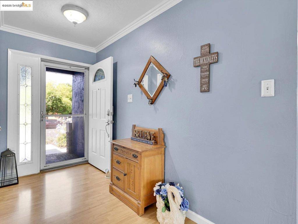 Antioch, CA 94509,3326 Hacienda WAY