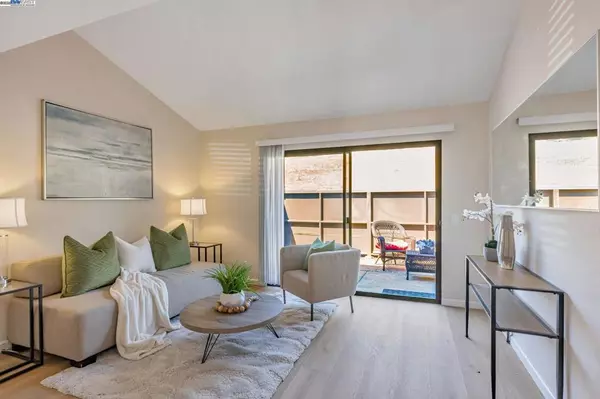 249 Entrada Plz, Union City, CA 94587
