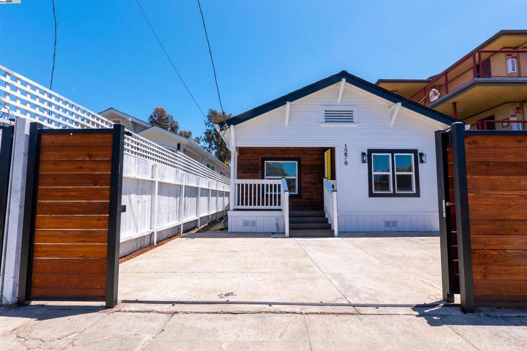 Oakland, CA 94621,1276 64Th Ave