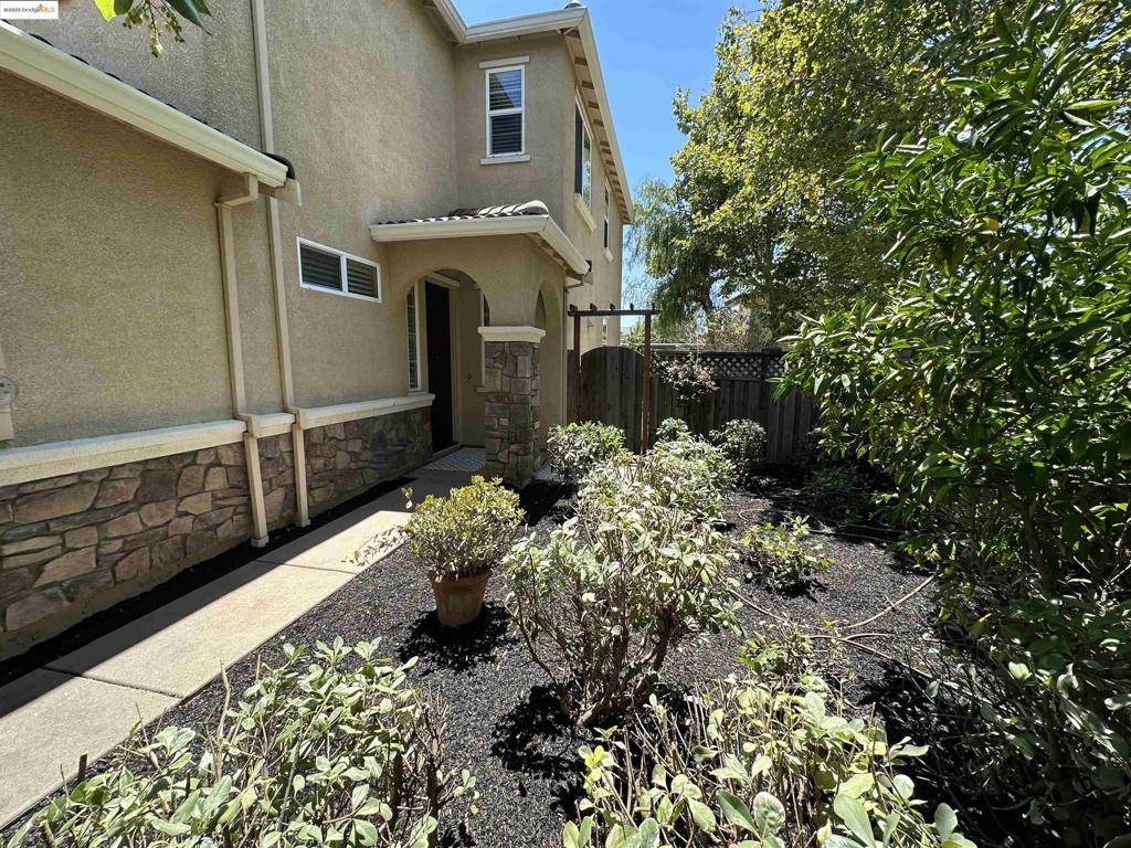 Mountain House, CA 95391,148 W Del Prado Ct