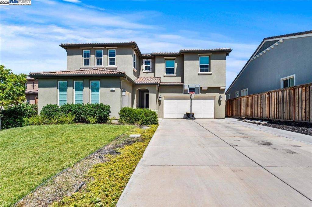 6832 Spanner Ct, Tracy, CA 95377