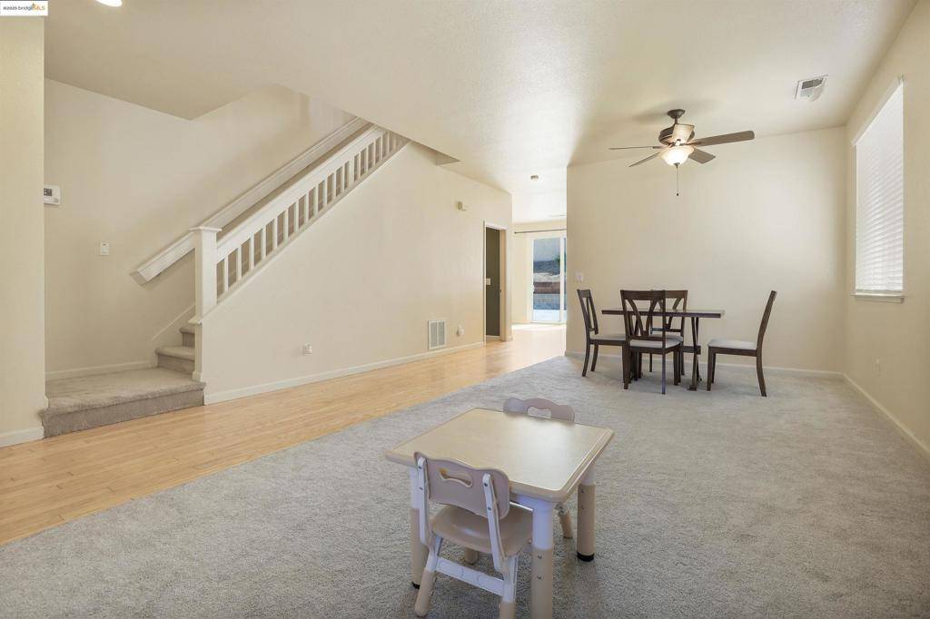 Antioch, CA 94531,4574 Mirror Ct