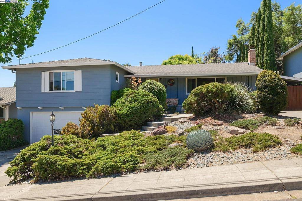 17915 Lamson Rd., Castro Valley, CA 94546