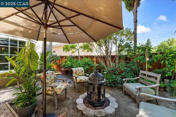 El Sobrante, CA 94803,5378 Conestoga Way