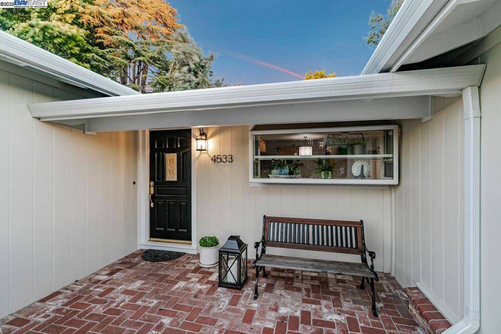 Fremont, CA 94536,4533 Santa Cruz Ct