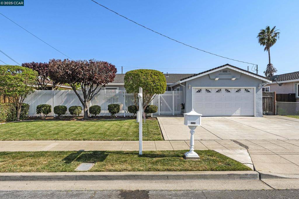 Newark, CA 94560,8346 Juniper Ave