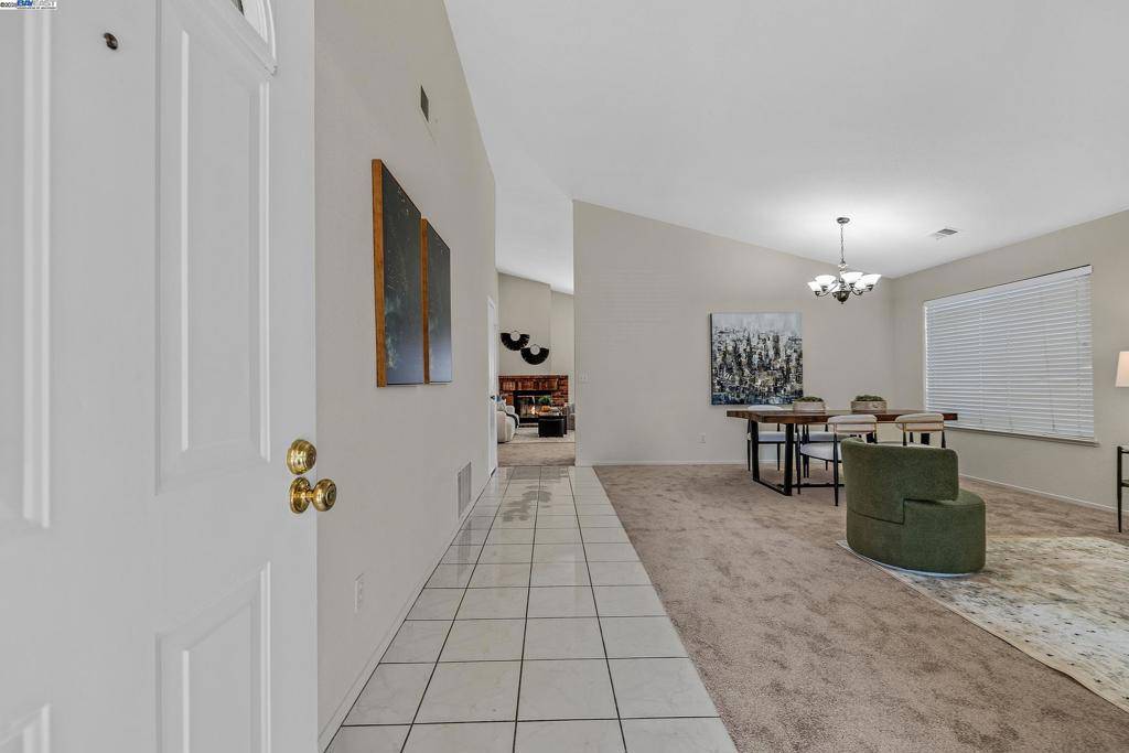 Tracy, CA 95376,270 Arroyo Hondo Cir