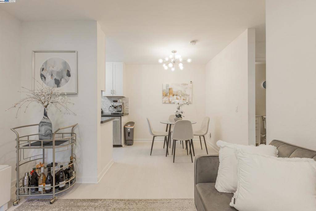 San Bruno, CA 94066,408 Boardwalk Ave #1