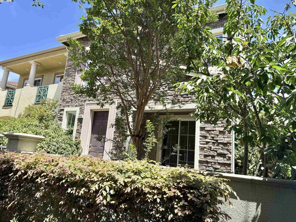 Hayward, CA 94545,23654 Saklan Rd
