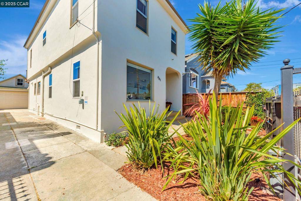 Oakland, CA 94608,941 45Th St