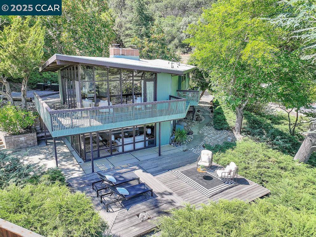 Martinez, CA 94553,180 Gordon Way