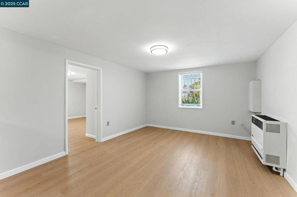 Oakland, CA 94608,1051 63rd St.