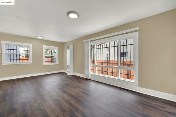 Oakland, CA 94605,2706 75Th Ave