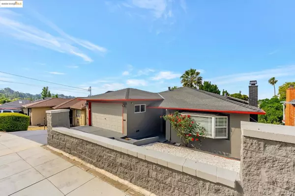 Oakland, CA 94605,6941 Outlook Ave