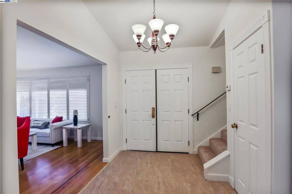 Castro Valley, CA 94552,5778 Mountain Ct