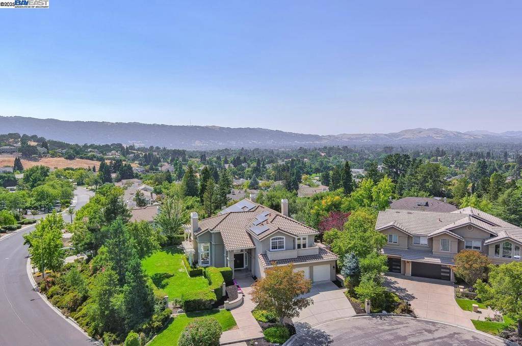 Pleasanton, CA 94566,3650 Locke Ct