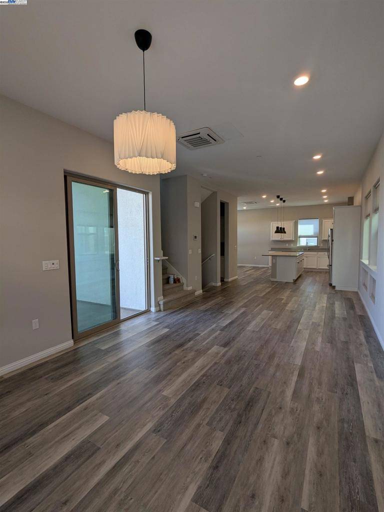 San Jose, CA 95119,5840 Virtual Ln
