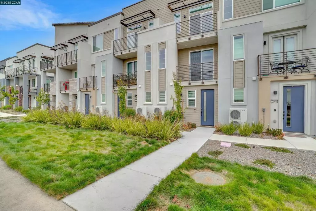 Alameda, CA 94501,2816 Cathwood Lane