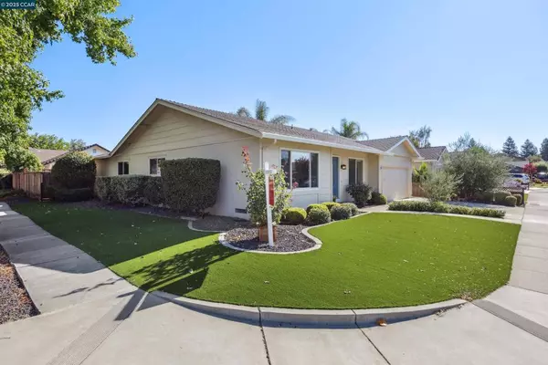 Pleasanton, CA 94566,4697 Canary Dr