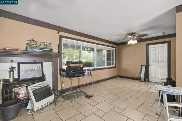 Pleasant Hill, CA 94523,2061 Sherman Dr