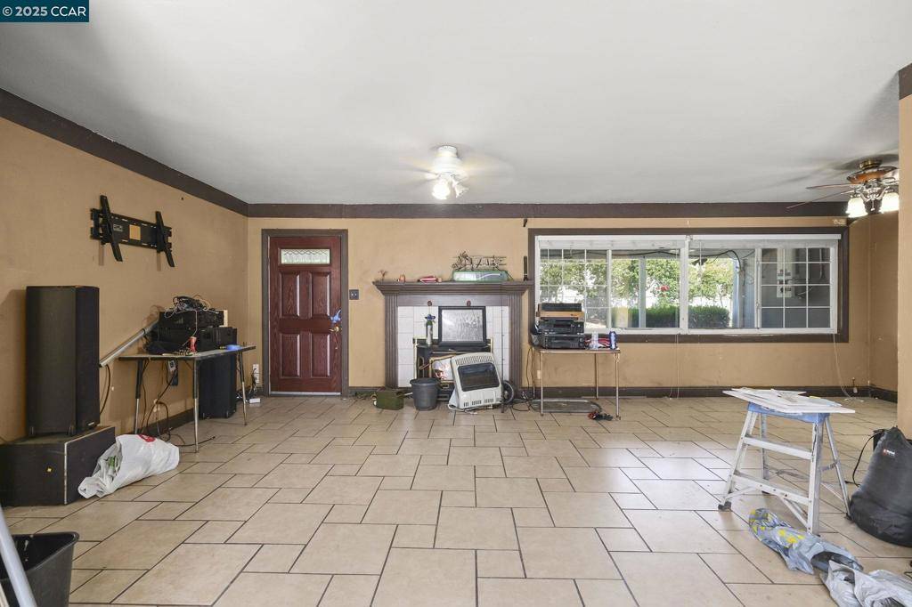 Pleasant Hill, CA 94523,2061 Sherman Dr