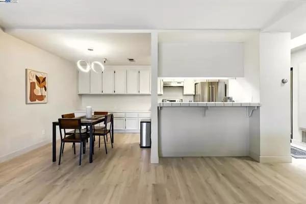 San Leandro, CA 94577,1400 Carpentier St #405