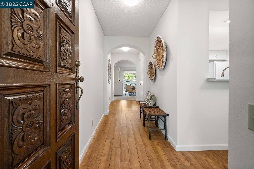 1501 Ptarmigan Dr #2A, Walnut Creek, CA 94595
