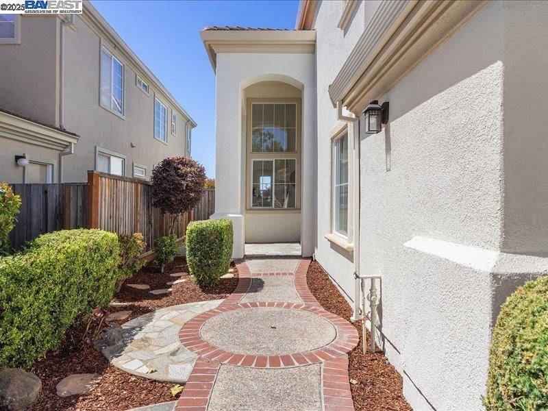 Castro Valley, CA 94552,21042 Sherman Dr