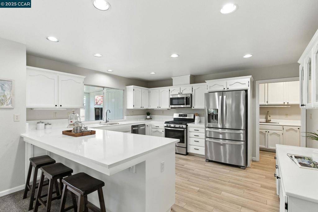Pleasanton, CA 94566,297 Del Valle