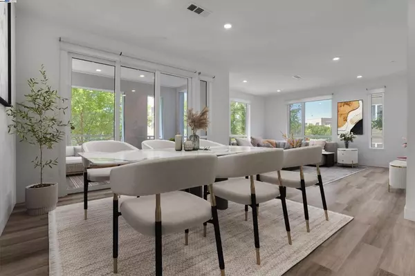 Fremont, CA 94539-8391,45258 Tom Blalock Street #100