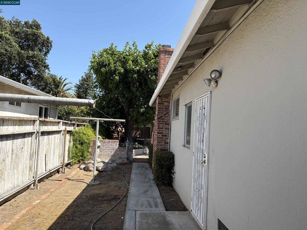 Concord, CA 94519,3041 Concord Blvd