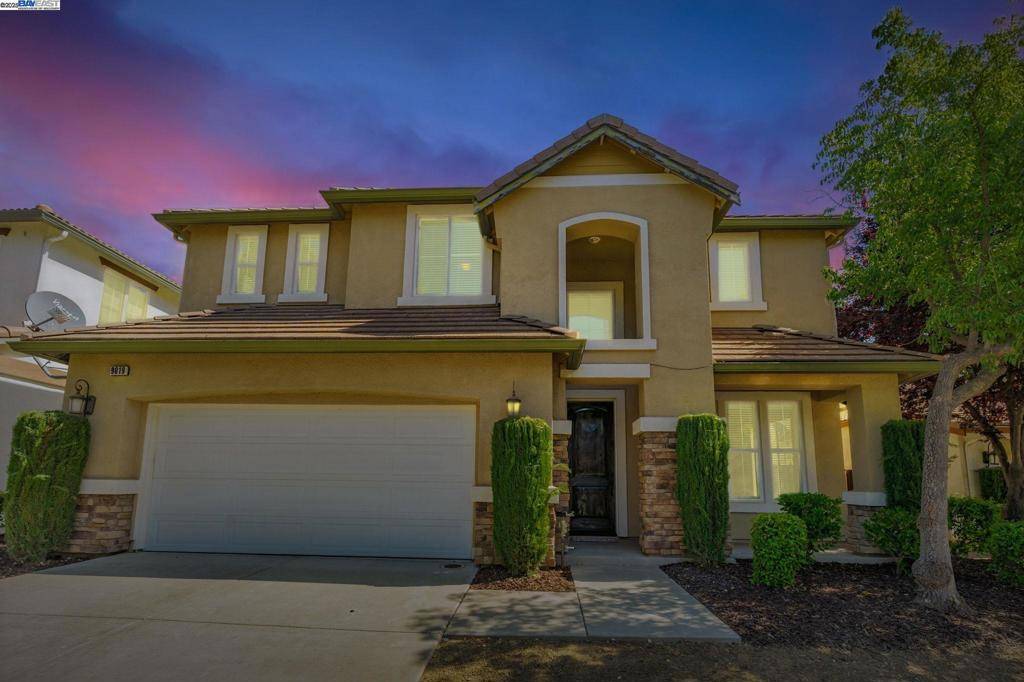 9019 Tee Box Ct, Patterson, CA 95363