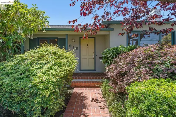 San Leandro, CA 94577,915 Ramona Way