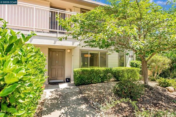 1312 Skycrest Dr #4, Walnut Creek, CA 94595