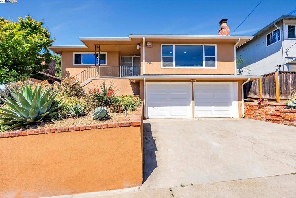 18353 Carlwyn Dr, Castro Valley, CA 94546