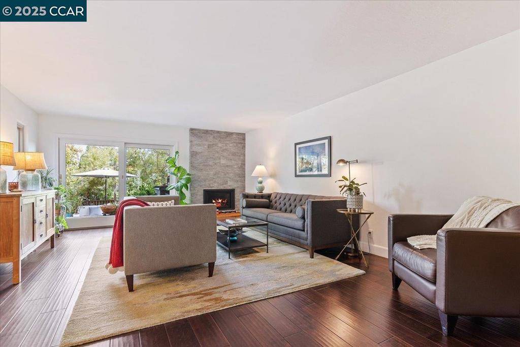 Moraga, CA 94556,5 Doral Dr