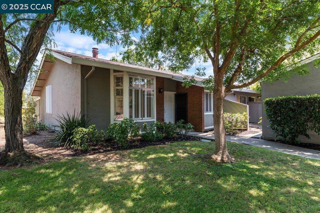 Concord, CA 94518,846 Royal Ann Lane