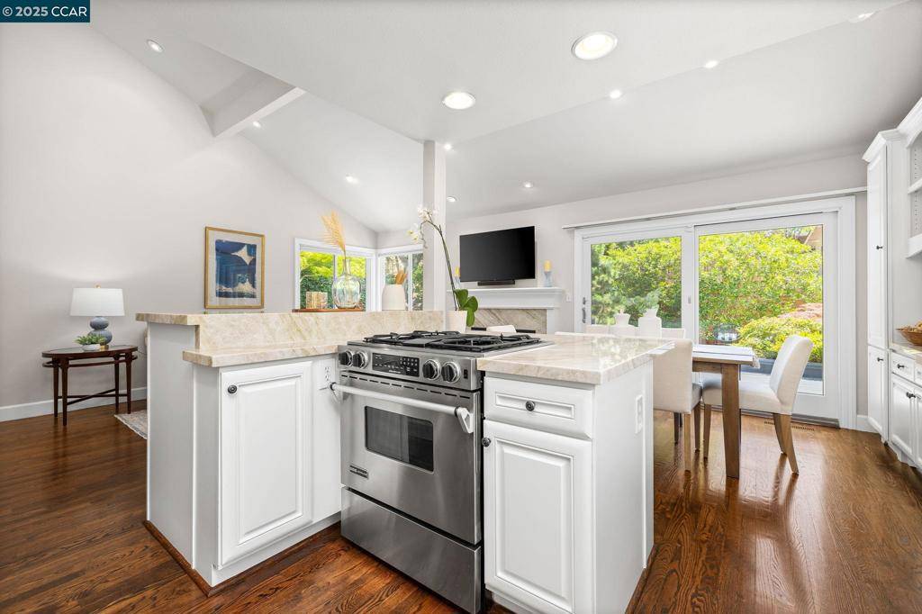 Walnut Creek, CA 94596,2305 Stewart Ave