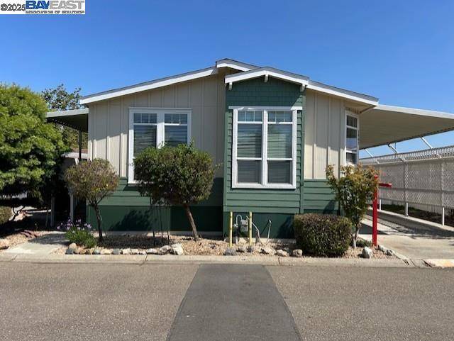 Hayward, CA 94544,1447 Buckingham Way