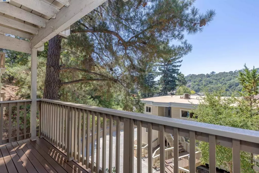 Moraga, CA 94556,118 Ascot Ct #E
