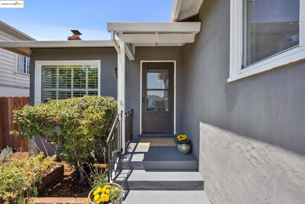 Richmond, CA 94804,967 31St St