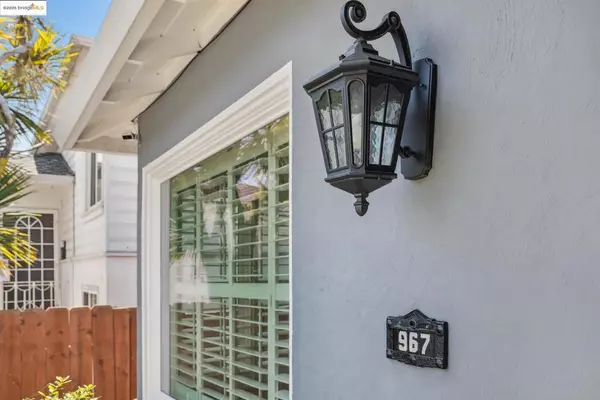 Richmond, CA 94804,967 31St St