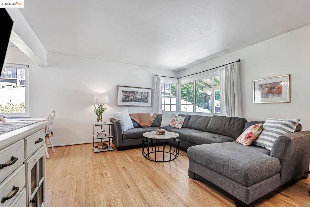 Moraga, CA 94556,2050 Donald Dr