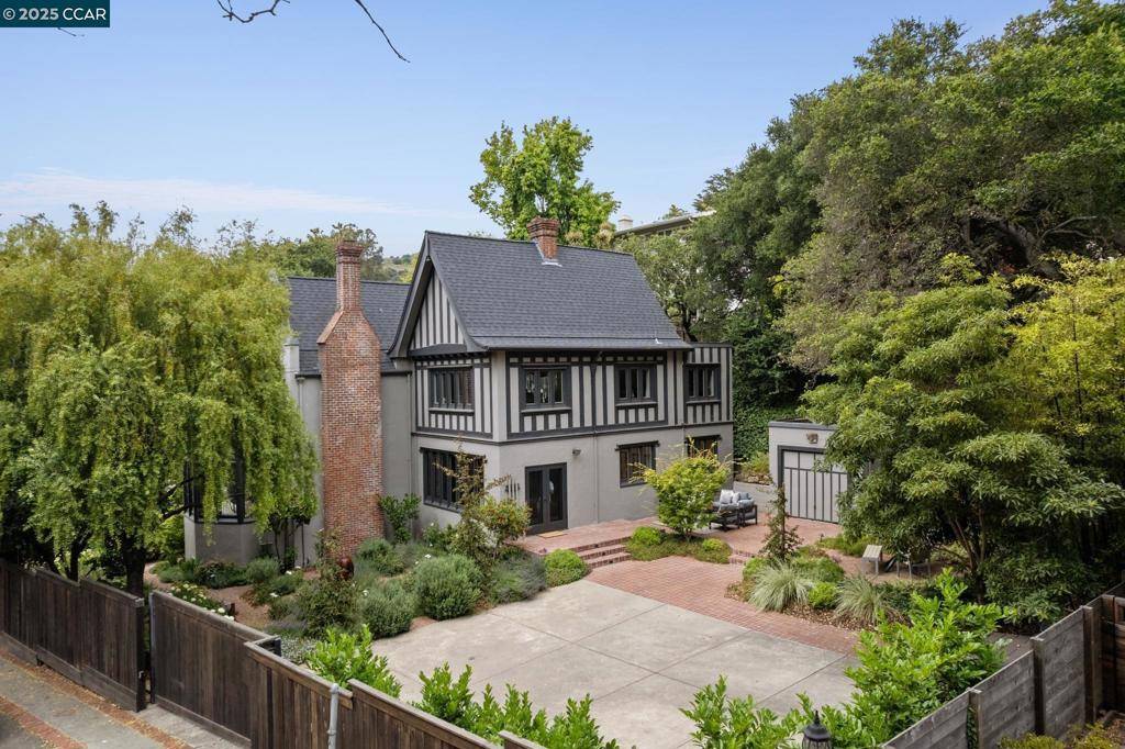 Berkeley, CA 94705,91 Tunnel Rd