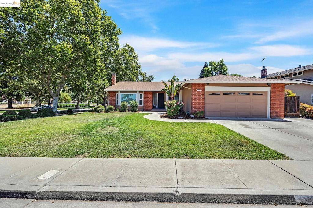 2802 Jones Gate Ct, Pleasanton, CA 94566